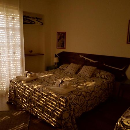 Idria B&B Barcellona-Pozzo di Gotto Phòng bức ảnh