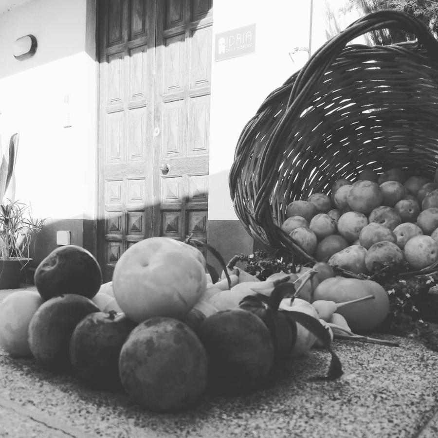 Idria B&B Barcellona-Pozzo di Gotto Ngoại thất bức ảnh