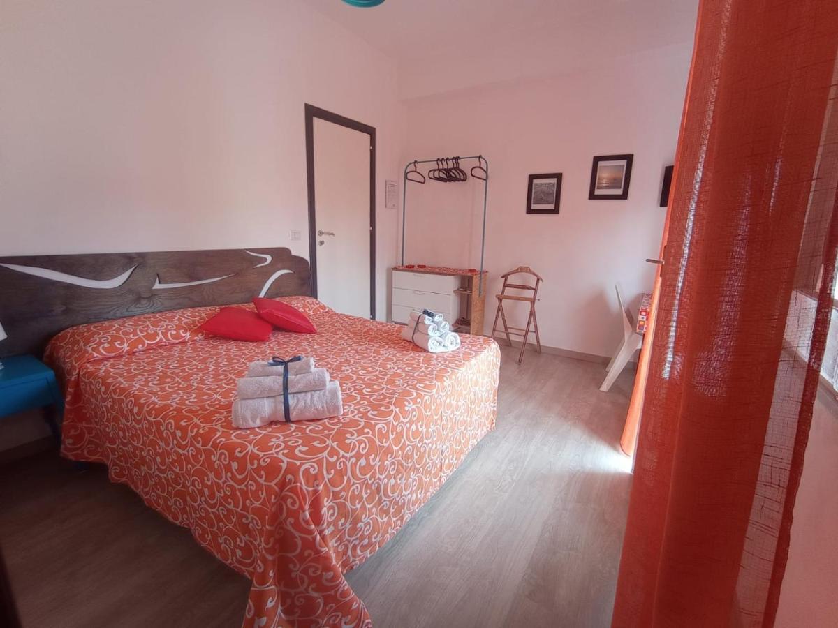 Idria B&B Barcellona-Pozzo di Gotto Ngoại thất bức ảnh