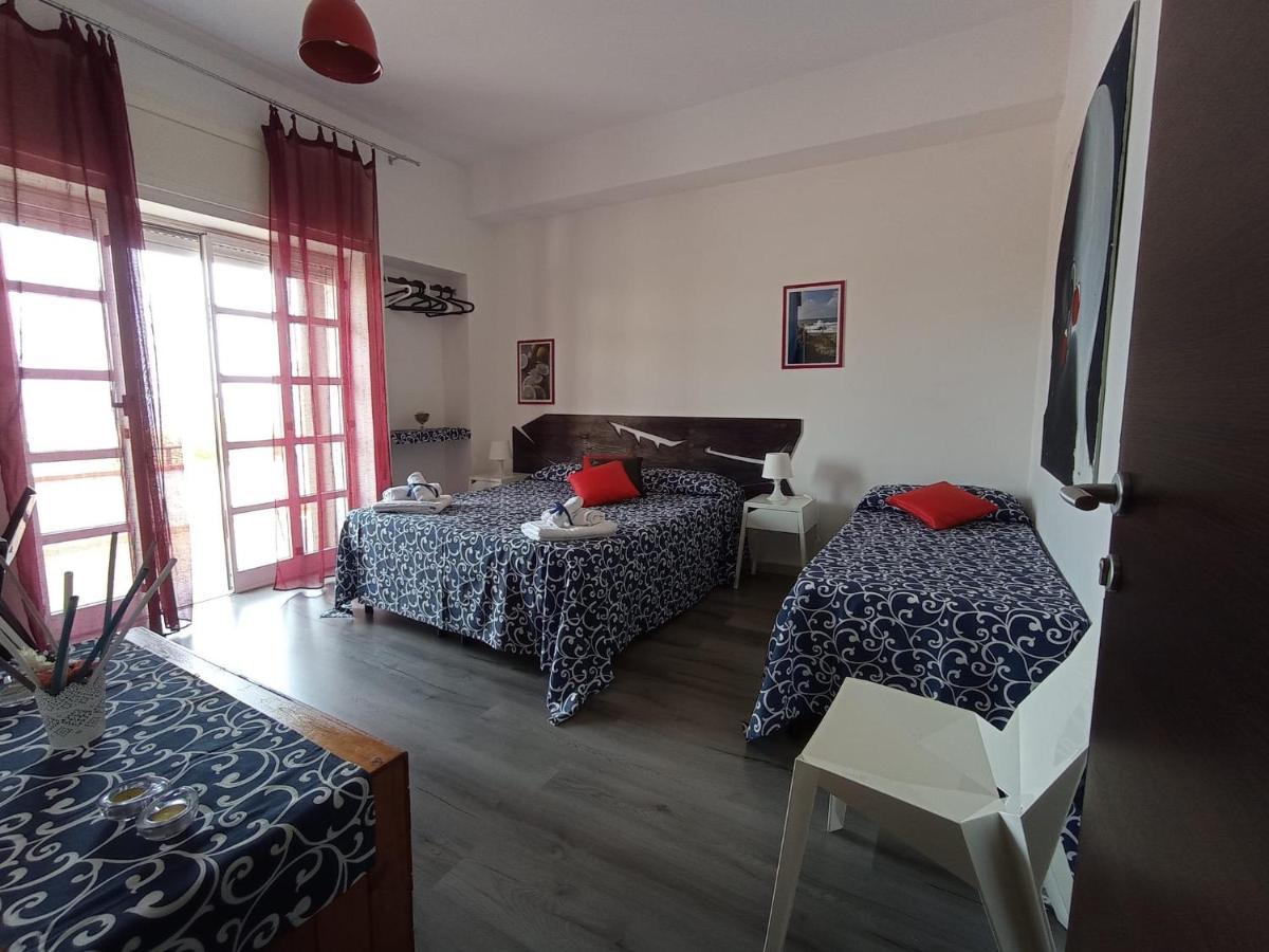 Idria B&B Barcellona-Pozzo di Gotto Ngoại thất bức ảnh
