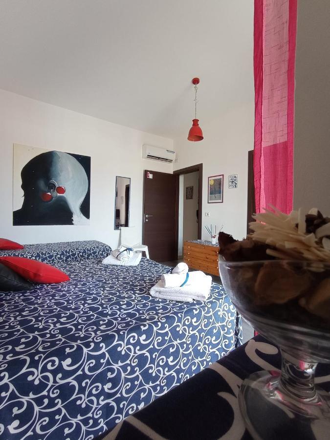 Idria B&B Barcellona-Pozzo di Gotto Ngoại thất bức ảnh