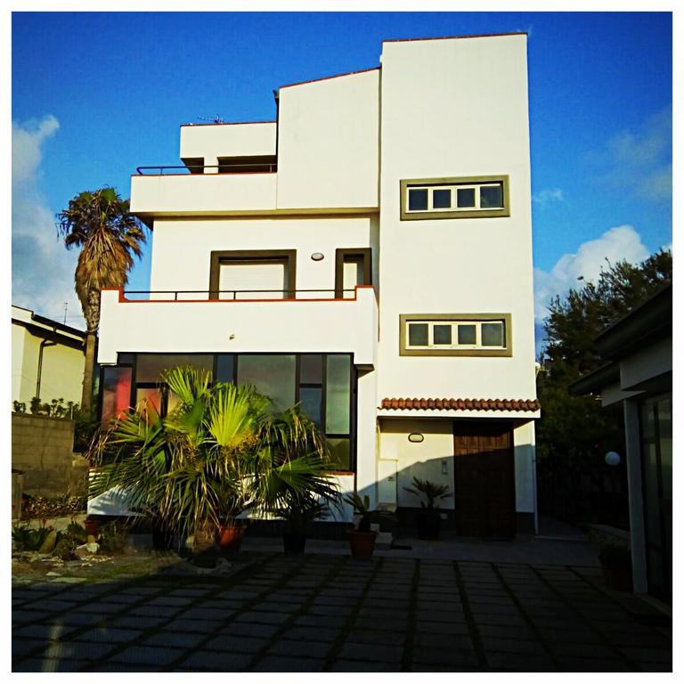 Idria B&B Barcellona-Pozzo di Gotto Ngoại thất bức ảnh
